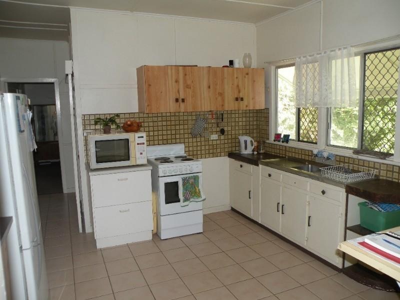 26 Burnett Street, Berserker QLD 4701