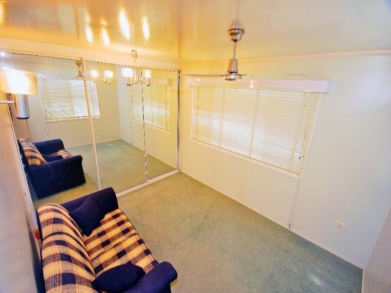 39 Beaney Street, Kawana QLD 4701