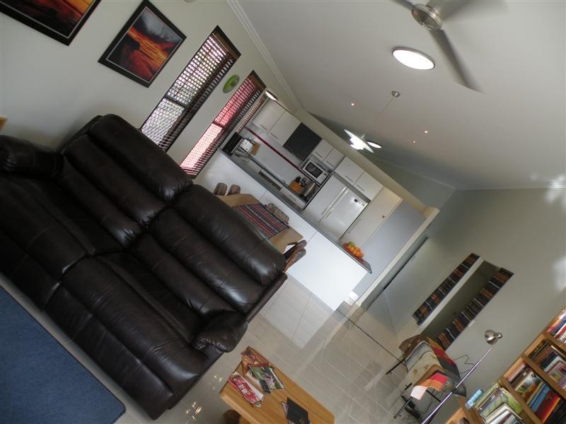 3 Hodda Drive, Kawana QLD 4701
