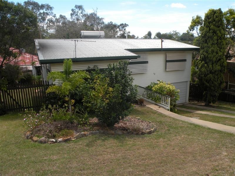 19 Normanby Terrace, The Range QLD 4700