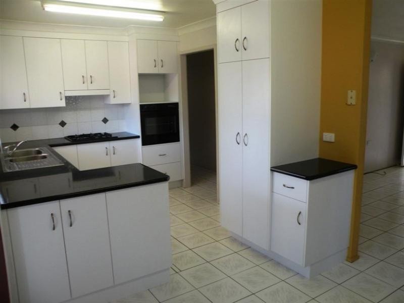 19 Normanby Terrace, The Range QLD 4700