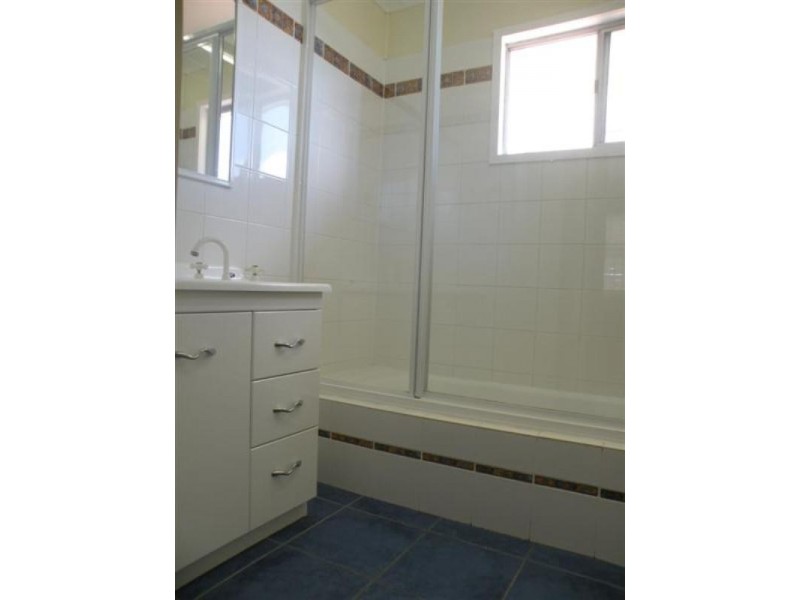 19 Normanby Terrace, The Range QLD 4700