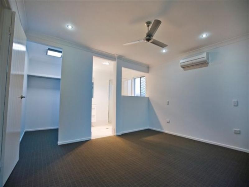 2 Bryce Court, Gracemere QLD 4702