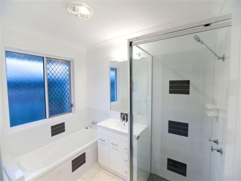 2 Bryce Court, Gracemere QLD 4702