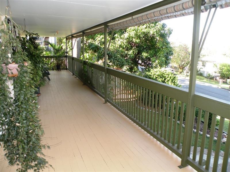 27 Mary Street, The Range QLD 4700