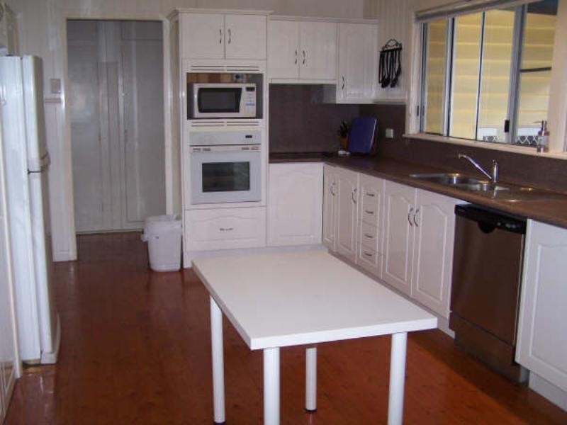 19 Herbert Street, Rockhampton QLD 4700