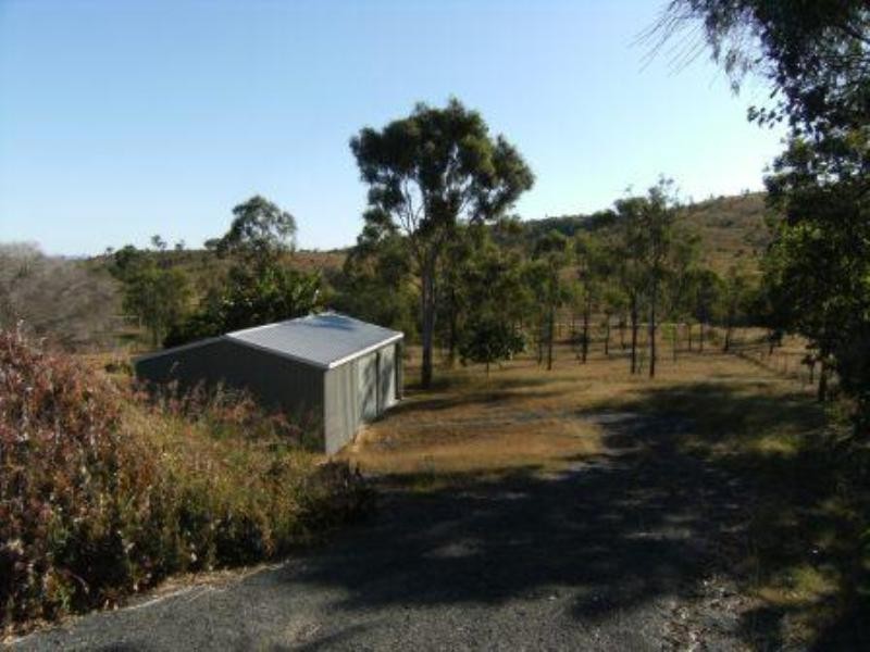 70 FONS Drive, Glendale QLD 4711