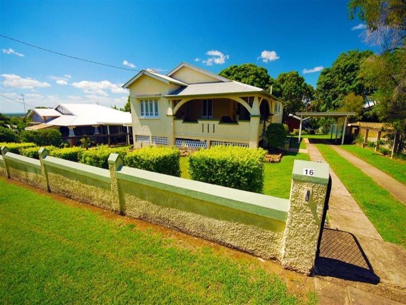 16 Flynn Street, Wandal QLD 4700