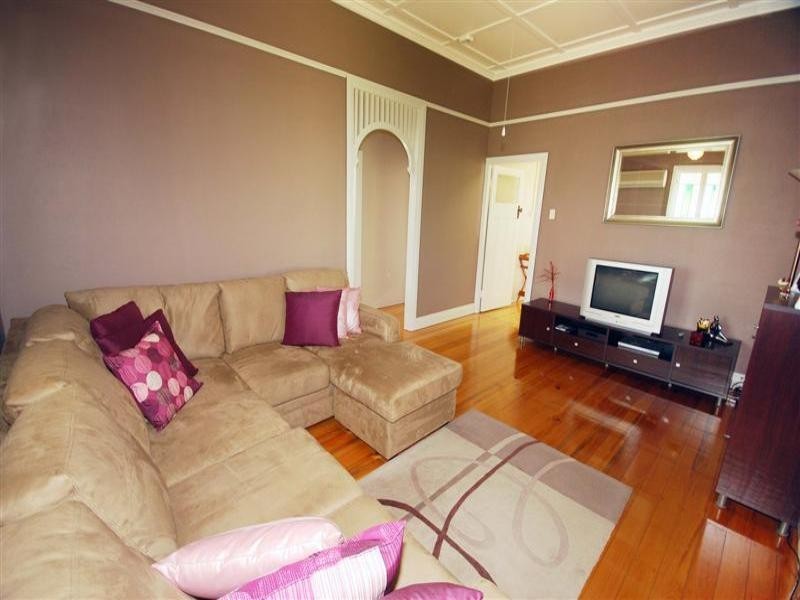 16 Flynn Street, Wandal QLD 4700