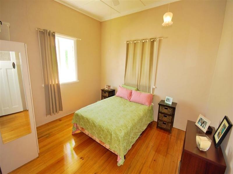 16 Flynn Street, Wandal QLD 4700