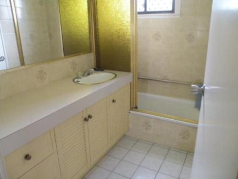143 Denham Trc, Rockhampton QLD 4700