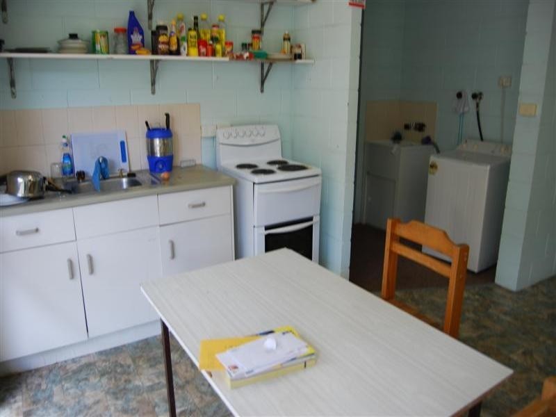 18 Leeds Avenue, Kawana QLD 4701