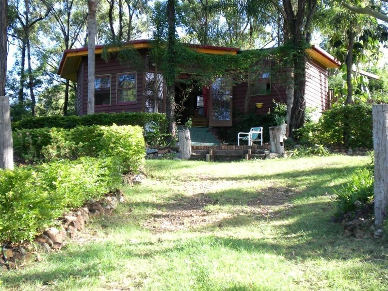 5 Magnesia Street, Cawarral QLD 4702