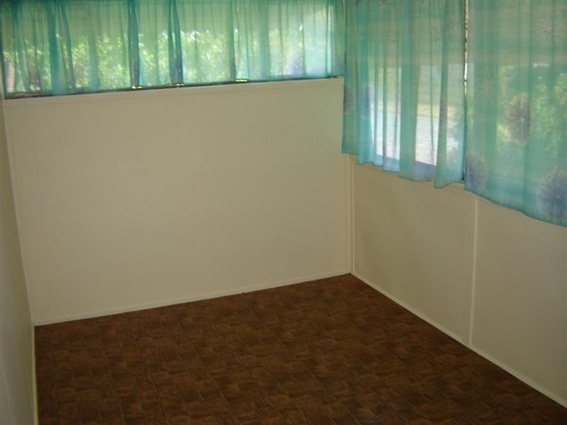 16 MEDCRAF Street, Park Avenue QLD 4701