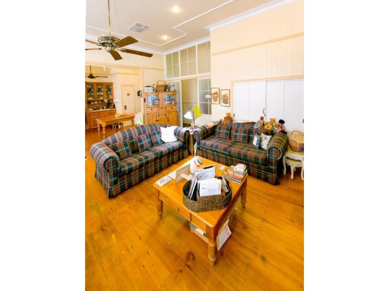 22 Kelly Street, The Range QLD 4700