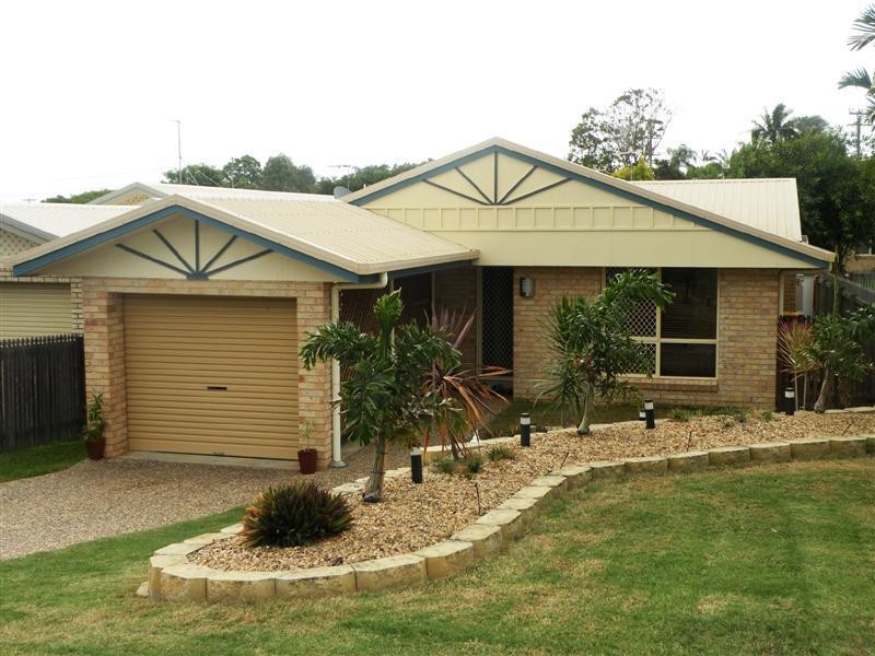 27A Van Haeren Street, Kawana QLD 4701