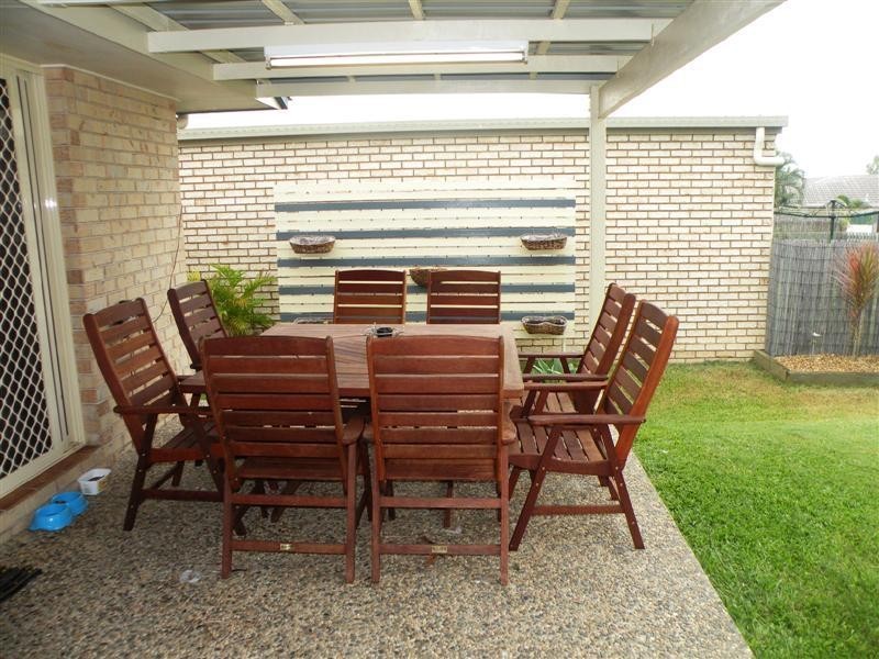 27A Van Haeren Street, Kawana QLD 4701