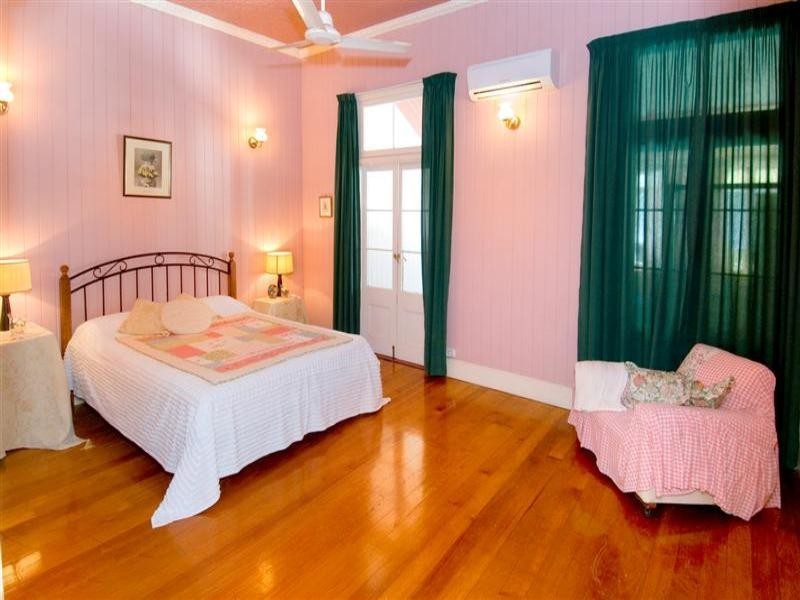 12 Thurston Street, Allenstown QLD 4700