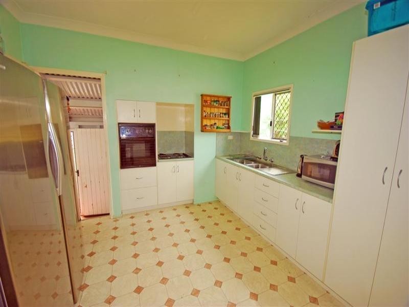 254 Clanfield Street, Berserker QLD 4701