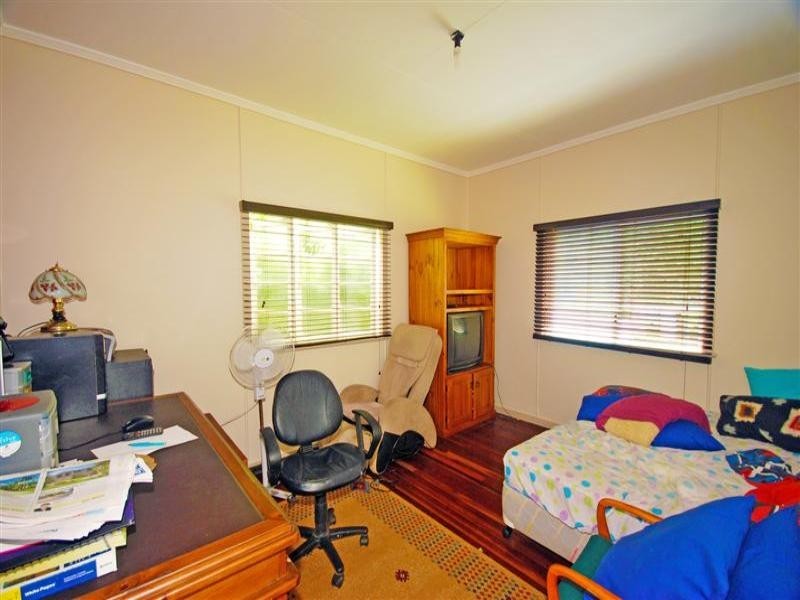 254 Clanfield Street, Berserker QLD 4701