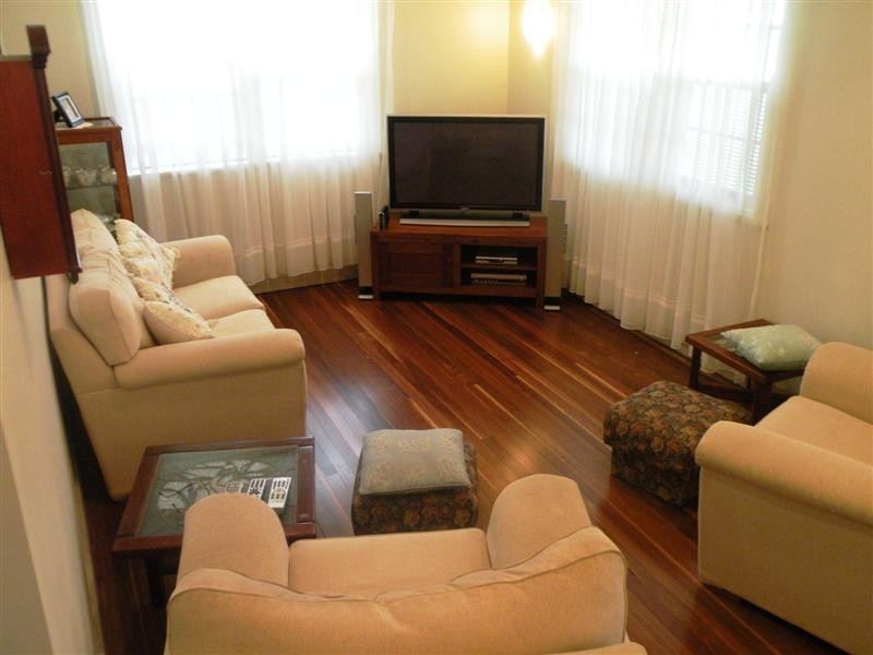 2 Dagmar Street, The Range QLD 4700