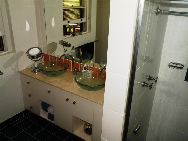 2 Dagmar Street, The Range QLD 4700