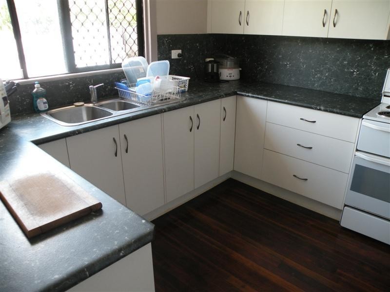 319 MILLS Avenue, Frenchville QLD 4701