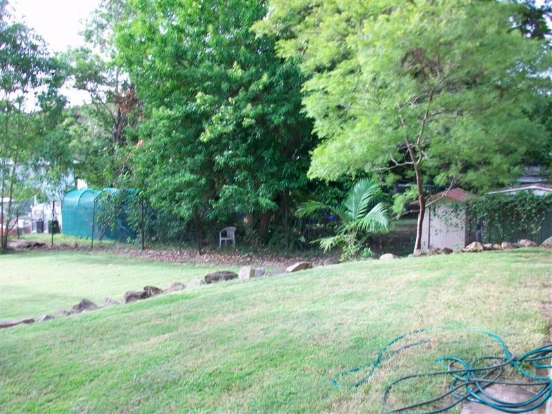 16 WENTWORTH Terrace, The Range QLD 4700