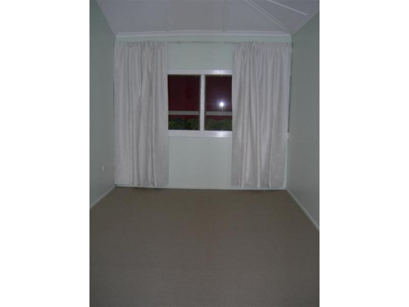 5 KELLOW Street, The Range QLD 4700