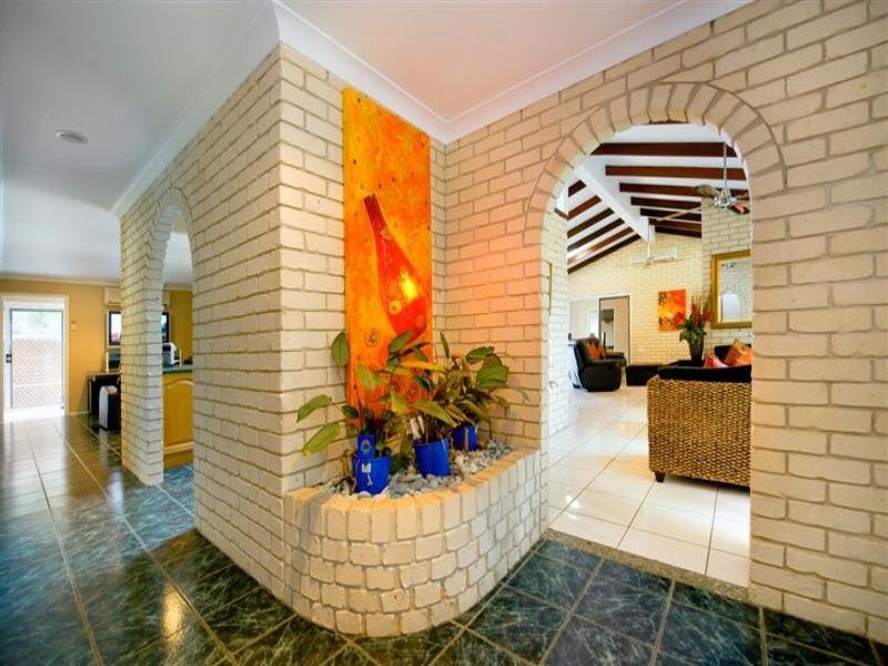 4 Whiteley Street, Frenchville QLD 4701