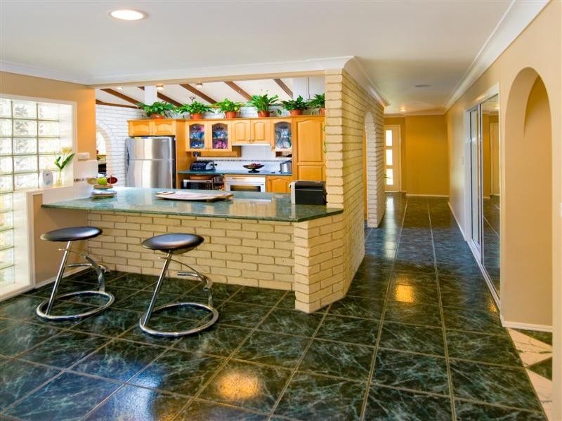 4 Whiteley Street, Frenchville QLD 4701