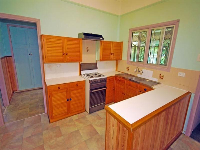 29 Burnett Street, Berserker QLD 4701