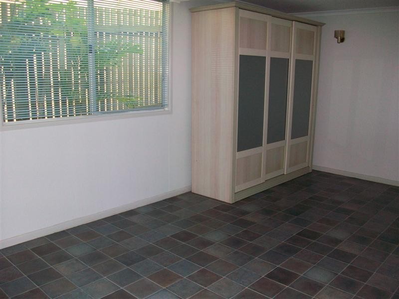 3 BOWEN Terrace, The Range QLD 4700