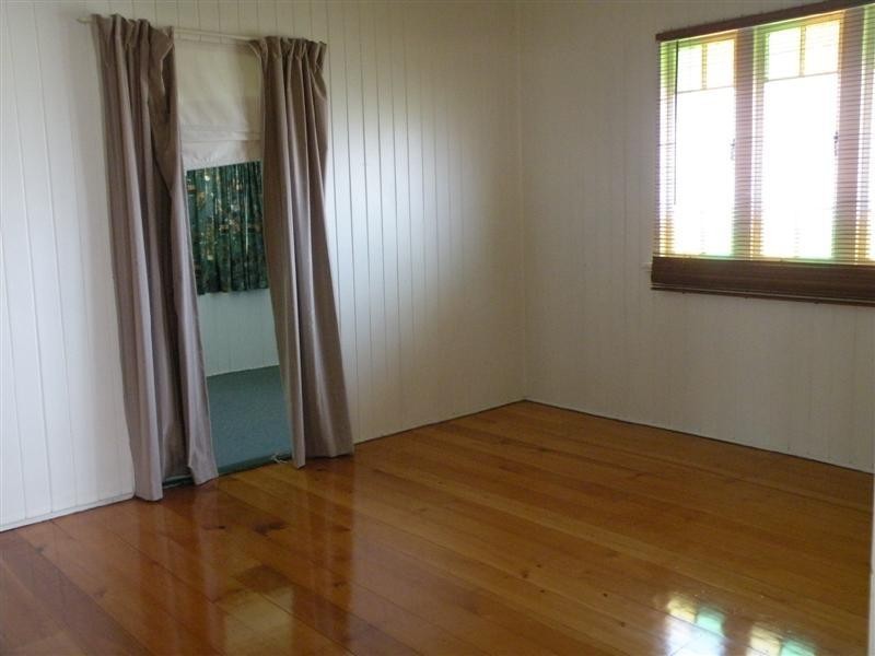 10 LIVERMORE Street, Wandal QLD 4700