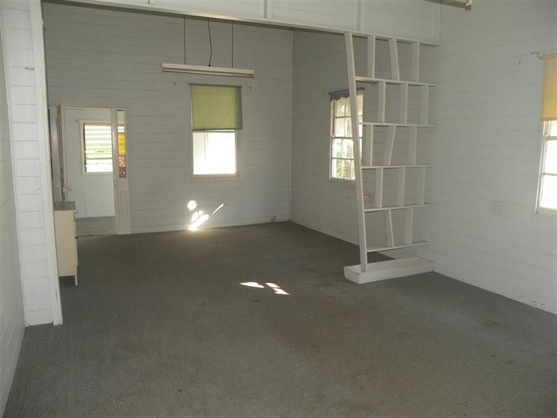 94 South Street, Allenstown QLD 4700