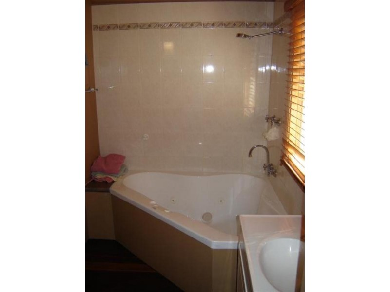 343 BOLSOVER Street, Rockhampton QLD 4700