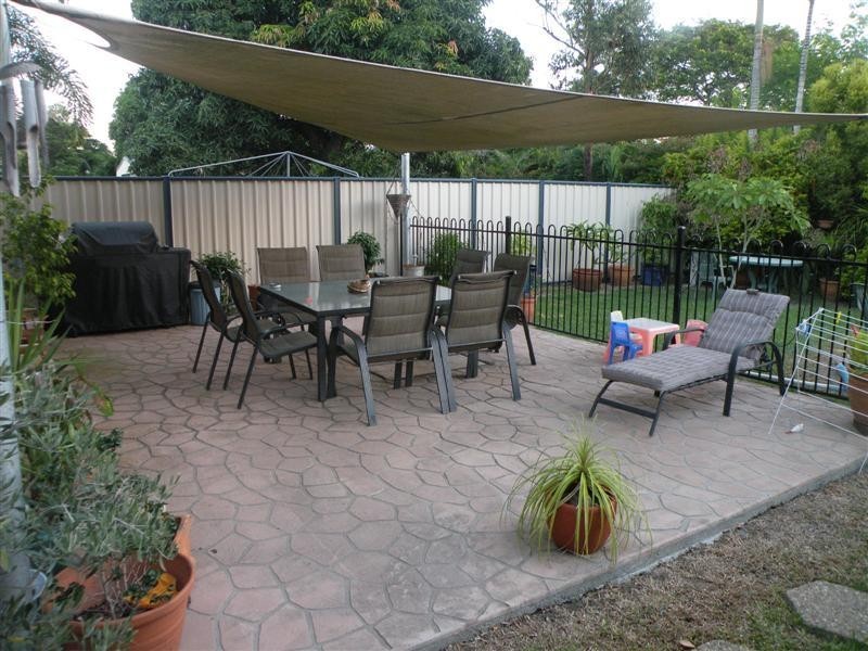 88 West Street, The Range QLD 4700