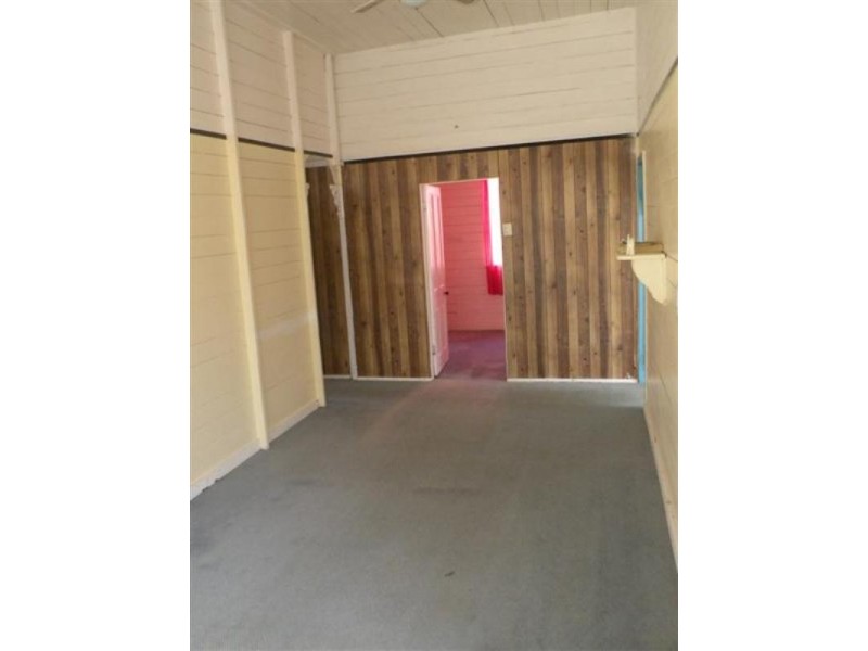 37 Caroline Street, Rockhampton QLD 4700