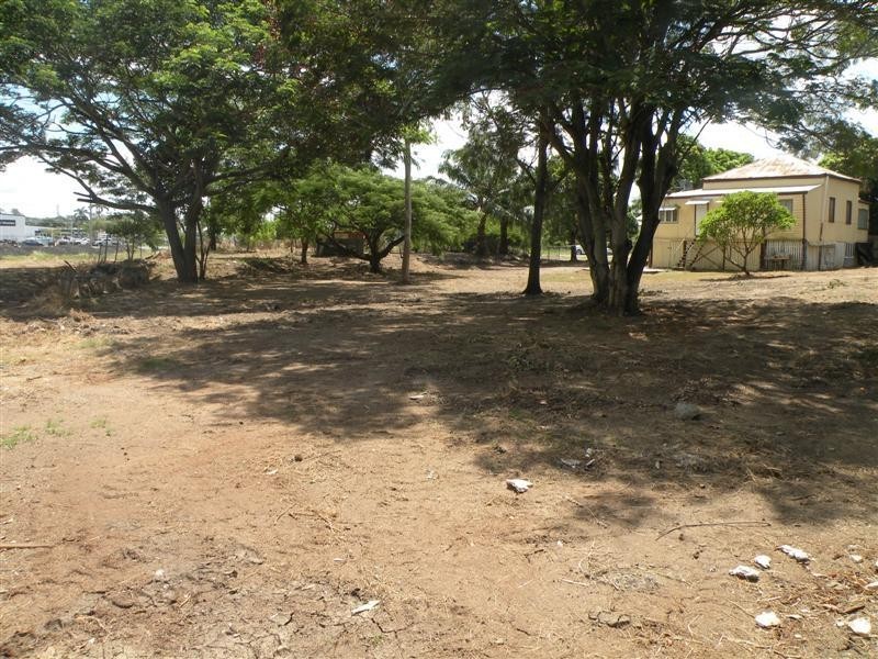 37 Caroline Street, Rockhampton QLD 4700