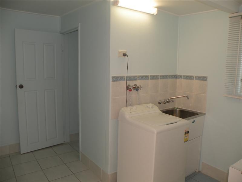 27 Mary Street, The Range QLD 4700