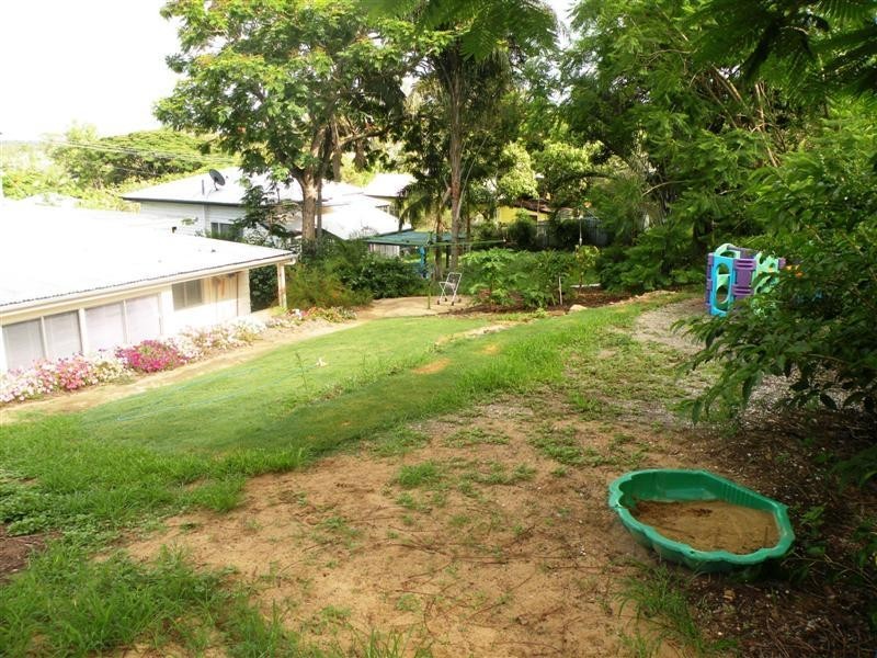 27 Mary Street, The Range QLD 4700