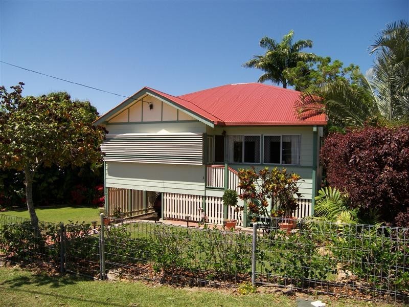 3 Bowen Terrace, The Range QLD 4700
