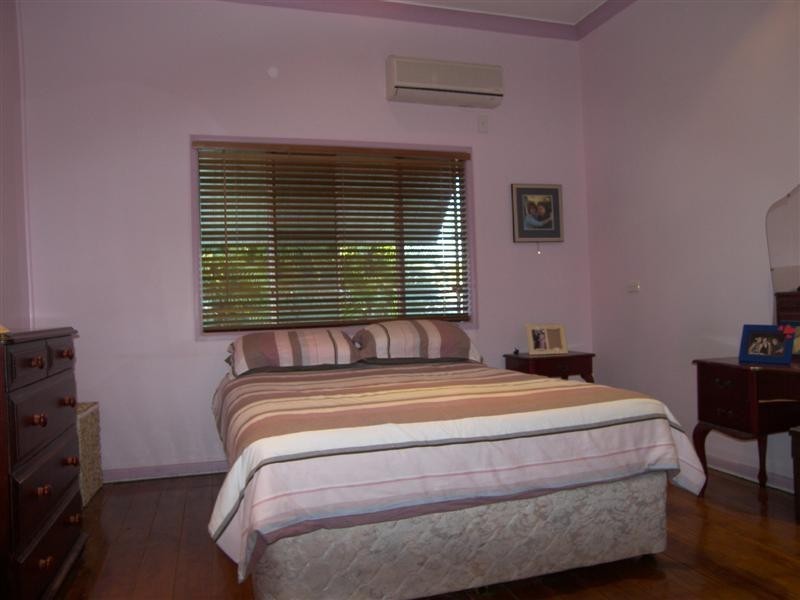 3 Bowen Terrace, The Range QLD 4700