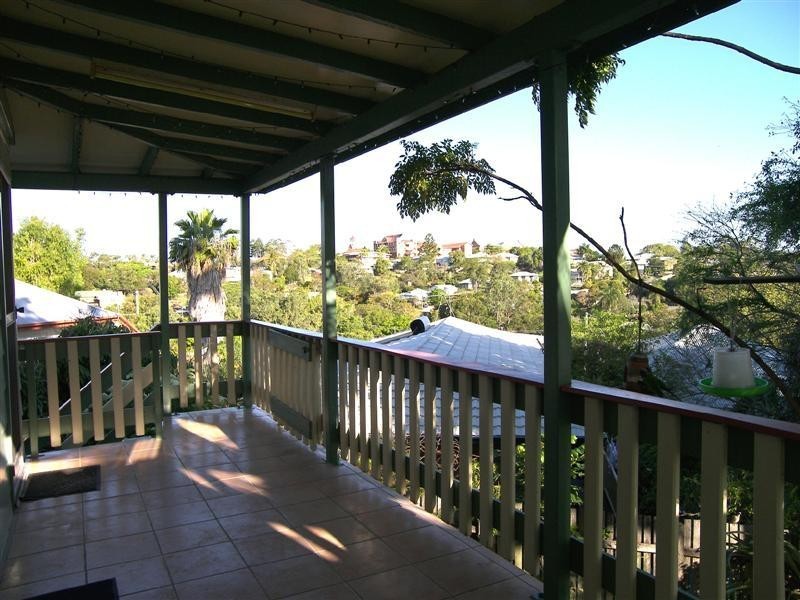 3 Bowen Terrace, The Range QLD 4700