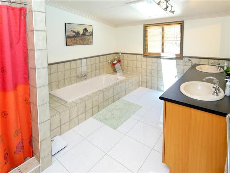 49 Ross Street, Allenstown QLD 4700
