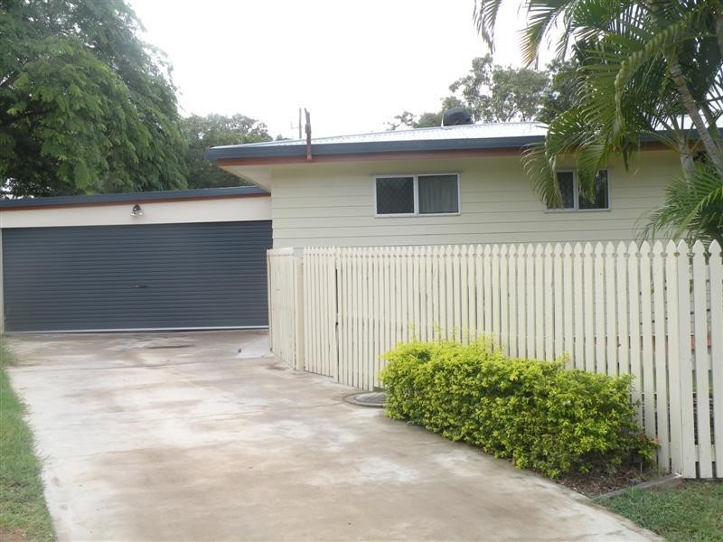 327 Warnock Street, Koongal QLD 4701