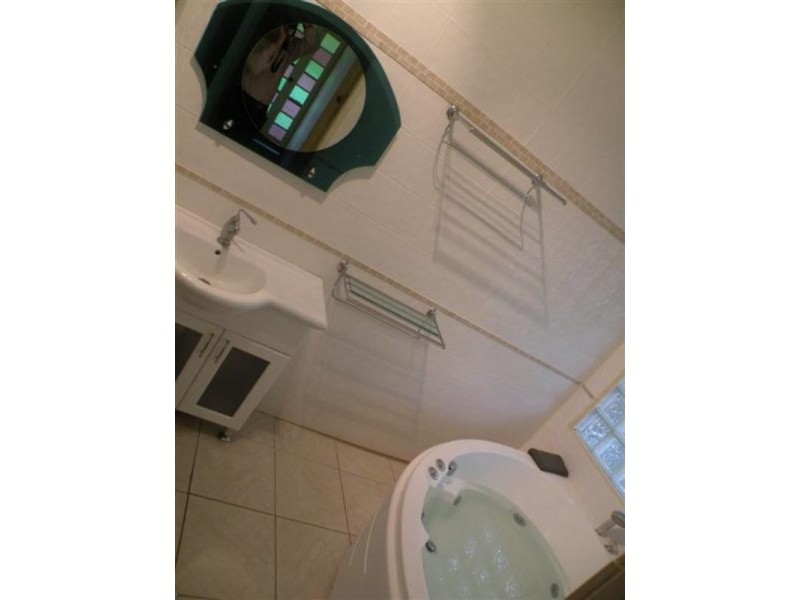 268 Denham Street, The Range QLD 4700