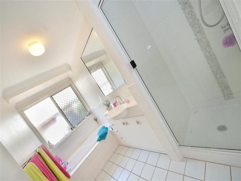 6 Jordan Close, Frenchville QLD 4701