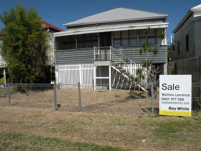 16 Denison Street, Rockhampton City QLD 4700