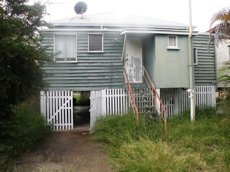 16 Denison Street, Rockhampton City QLD 4700